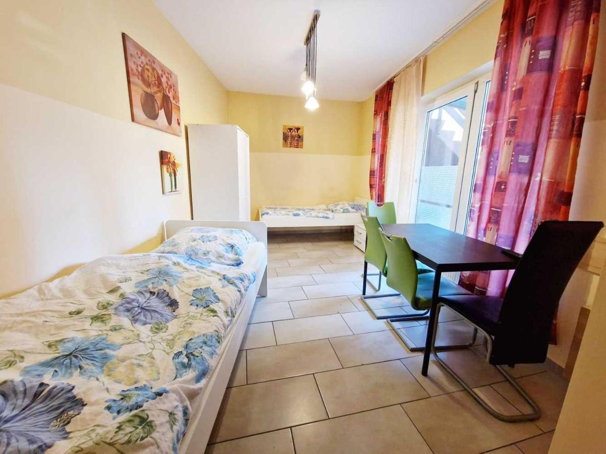 Cozy Apartments In Muelheim ケルン エクステリア 写真