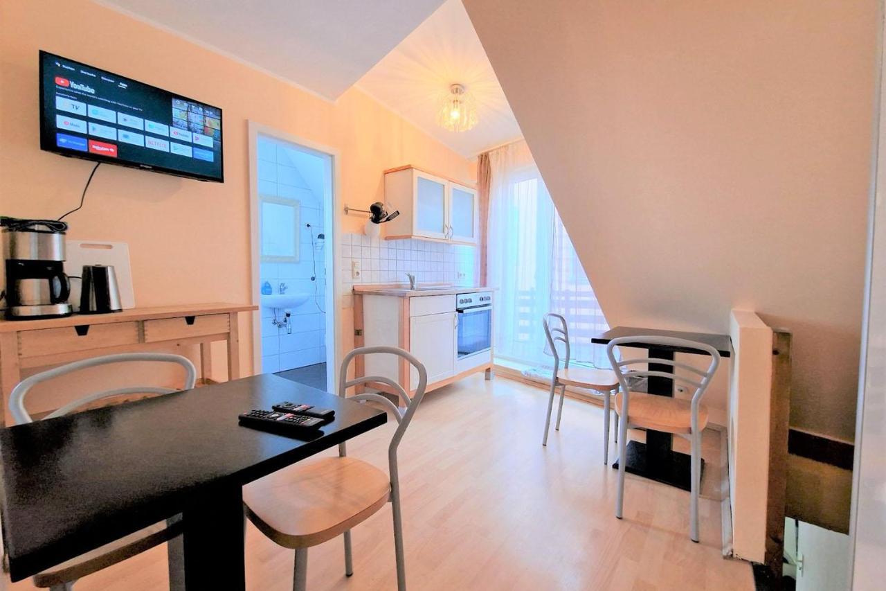 Cozy Apartments In Muelheim ケルン エクステリア 写真